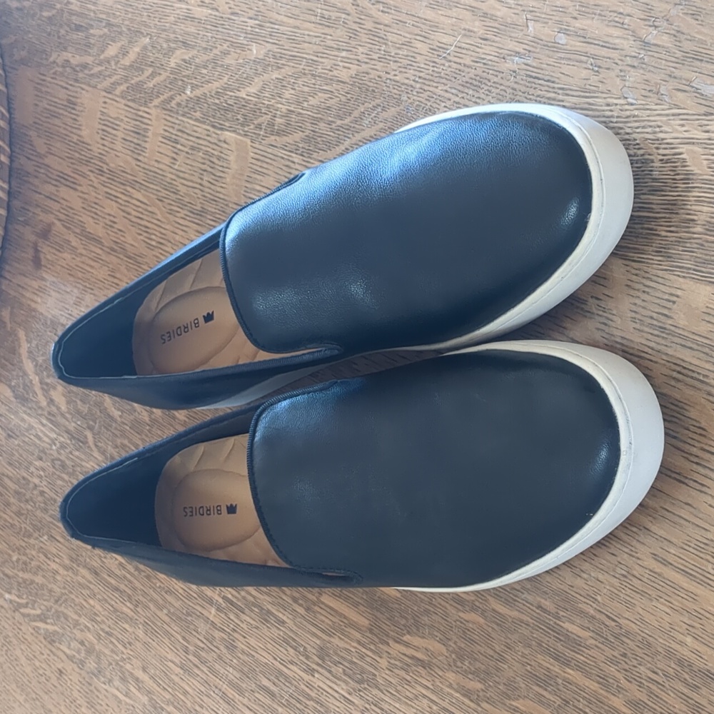 Birdies The Swift Leather Slip-on Sneaker